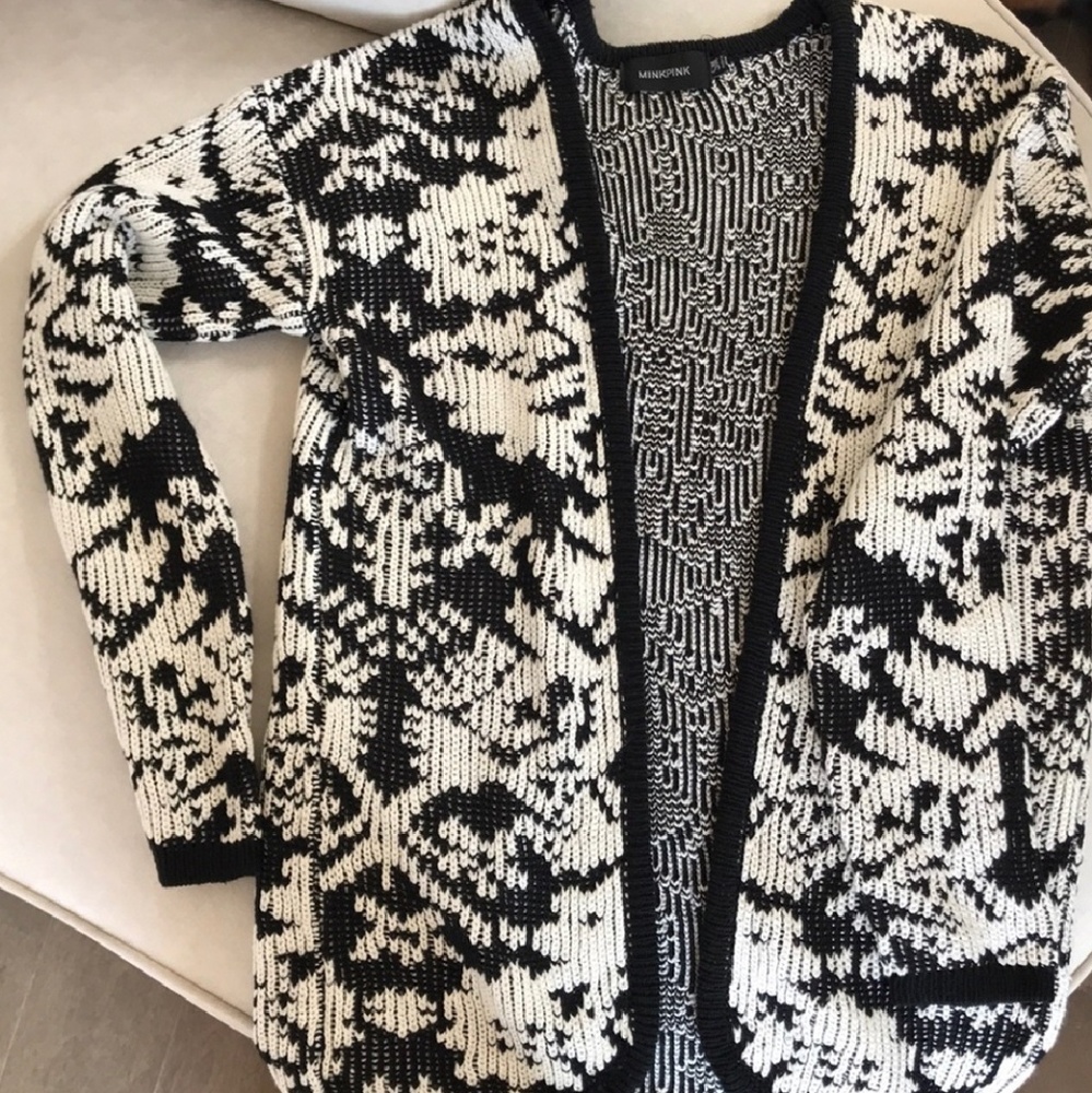 MINKPINK Oversized Open Sweater SM